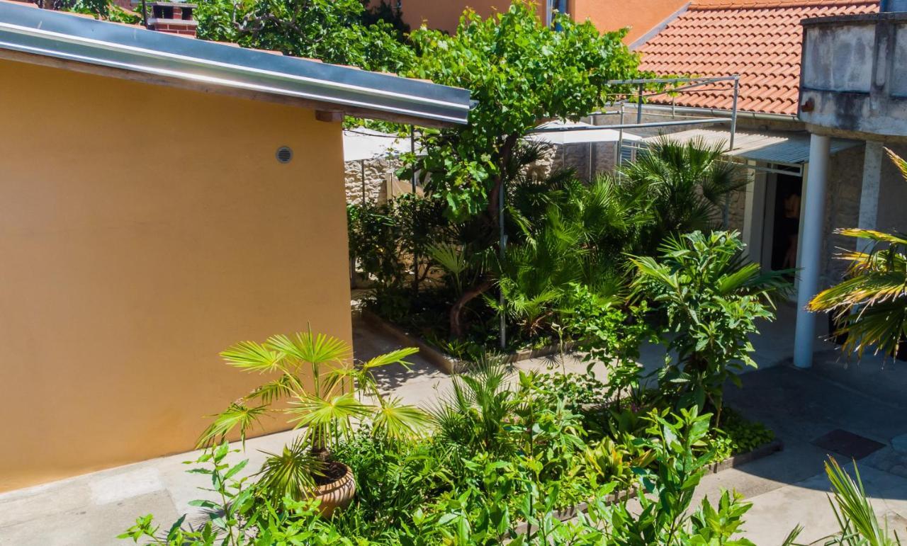 Eleonora Apartments Zadar Ngoại thất bức ảnh