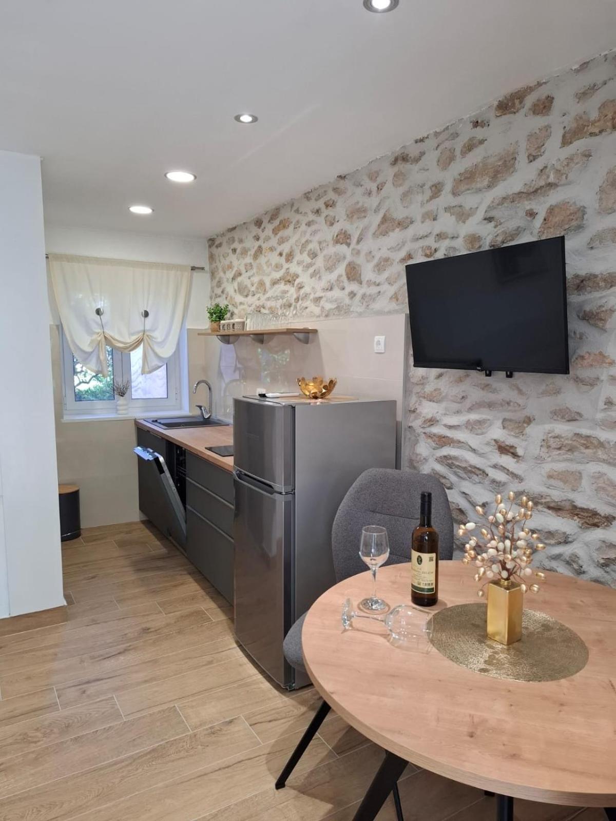 Eleonora Apartments Zadar Ngoại thất bức ảnh
